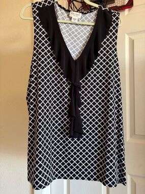 Sleeveless Blouse